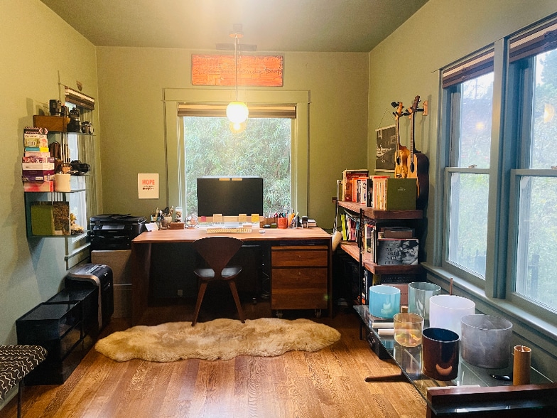 Building Photo - 1956 Phillips Way