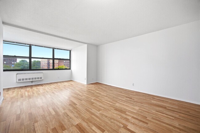 Building Photo - 7000 JFK Blvd E