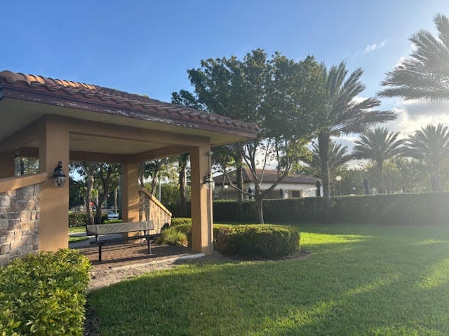 Building Photo - 5309 Santa Maria Ave