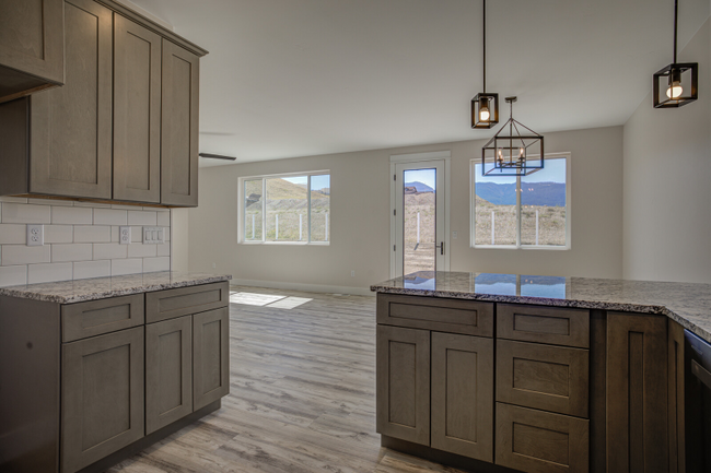 Building Photo - 1621 Serenity Ln