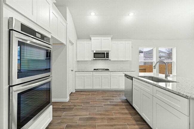 Building Photo - 329 Bright Star Ln