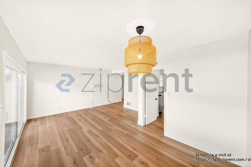 Building Photo - 13408 Ardath Ave