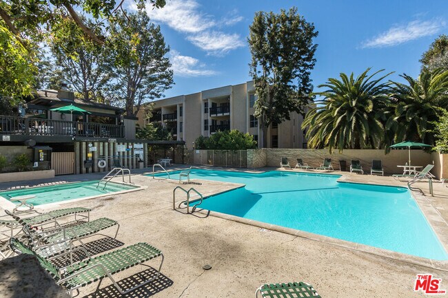 Building Photo - 4207 Raintree Cir