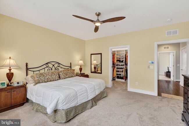 Building Photo - 3248 Royal Fern Pl