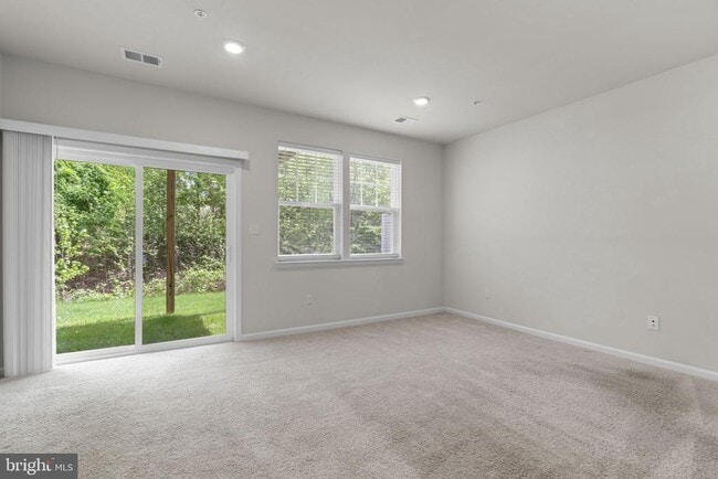 Building Photo - 7980 Patterson Wy