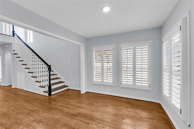 Building Photo - 3109 Lakeside Dr