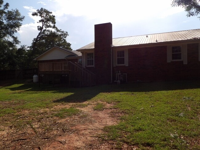 Building Photo - 104 Vintage Ln