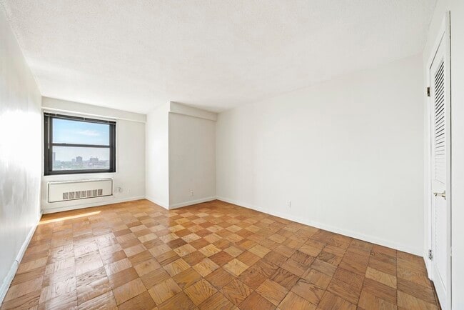 Building Photo - 7855 JFK Blvd E