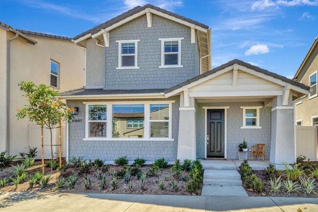 Primary Photo - Amazing New Construction House!