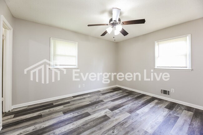 Building Photo - coming soon