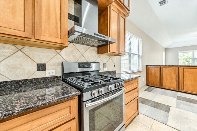 Building Photo - 6210 Bristol Path Ln