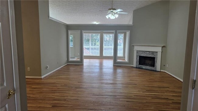 Building Photo - 2994 Hickory Run Cir NW