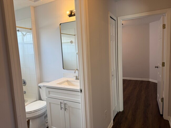 Building Photo - 5458 Hidden Gardens Dr