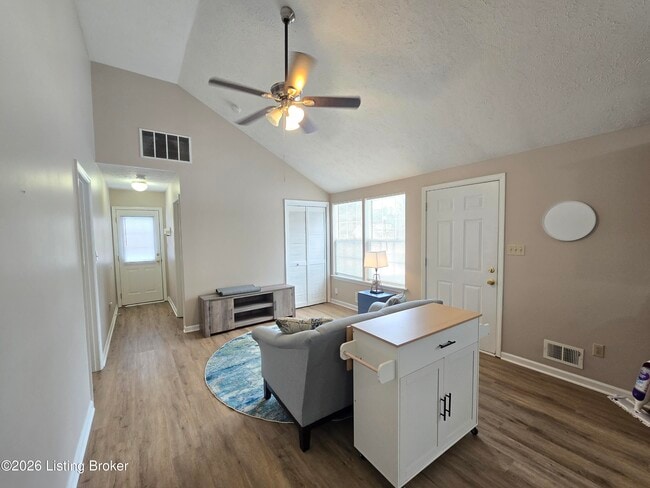 Building Photo - 3728 Locust Ave