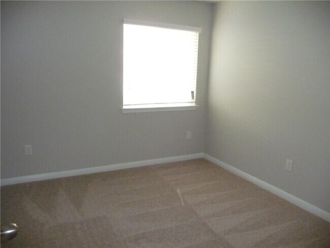 Building Photo - 1118 Walnut Canyon Blvd