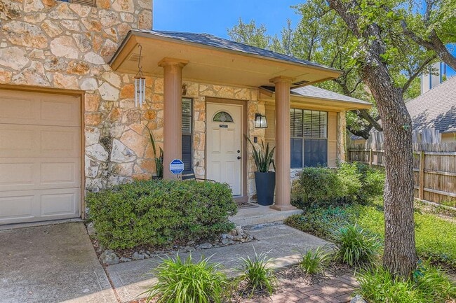 Building Photo - 7301 Saralee Trail