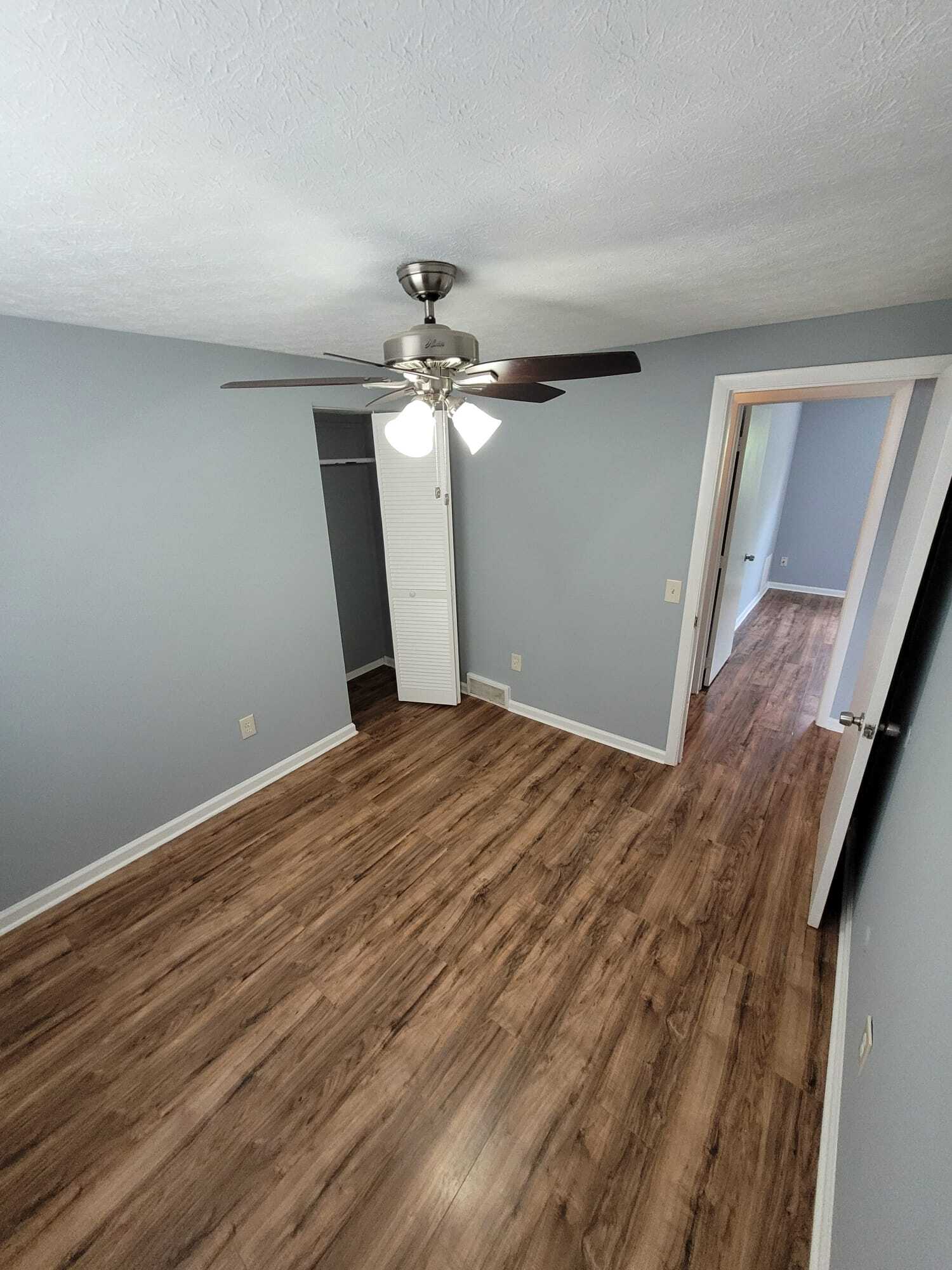 Building Photo - 4502 Paxton Dr S