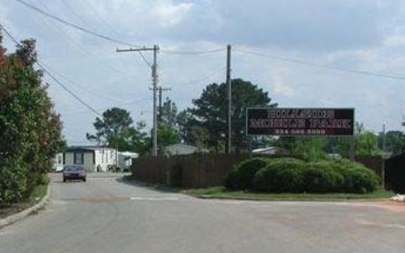 Building Photo - Arrow Wood Estates