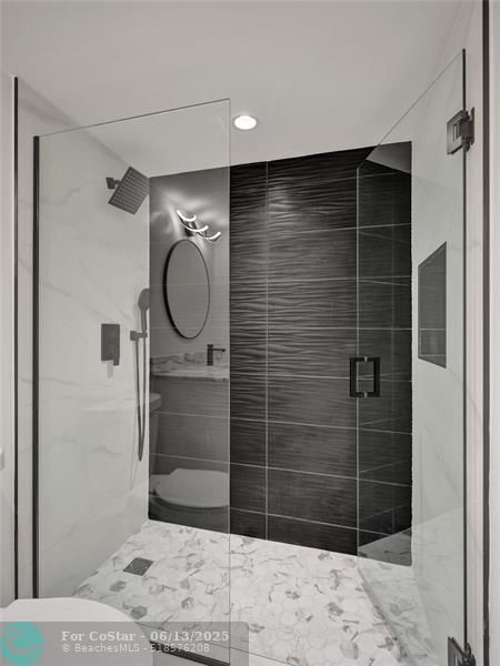 Building Photo - 3305 Aruba Way