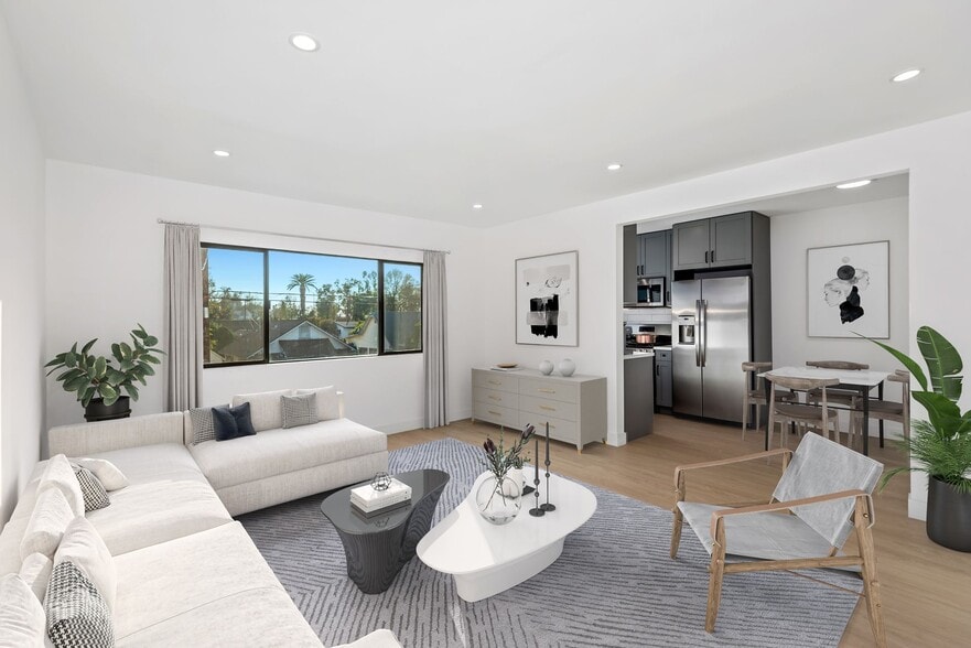 Building Photo - 3415 London Street