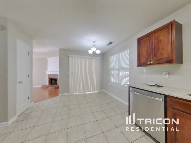 Building Photo - 1094 Winterbrook Way