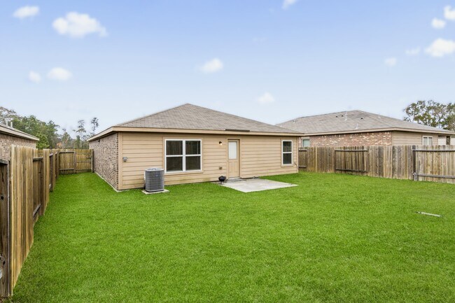 Building Photo - 25461 Black Spruce Dr