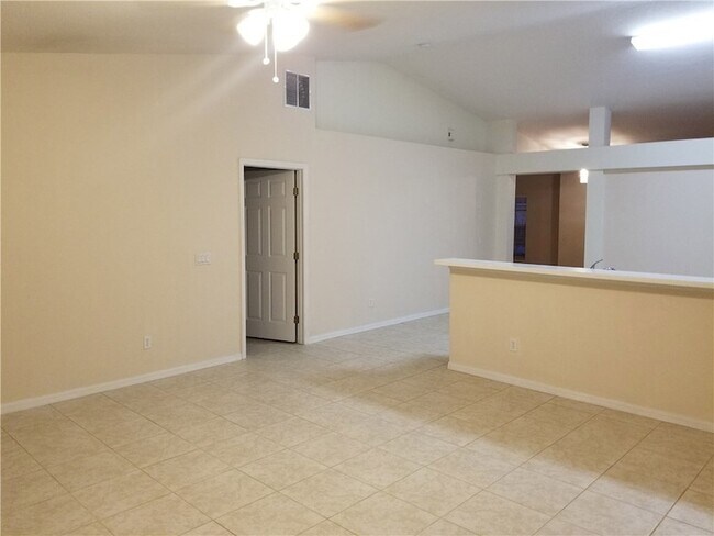 Building Photo - 8025 98th Ct