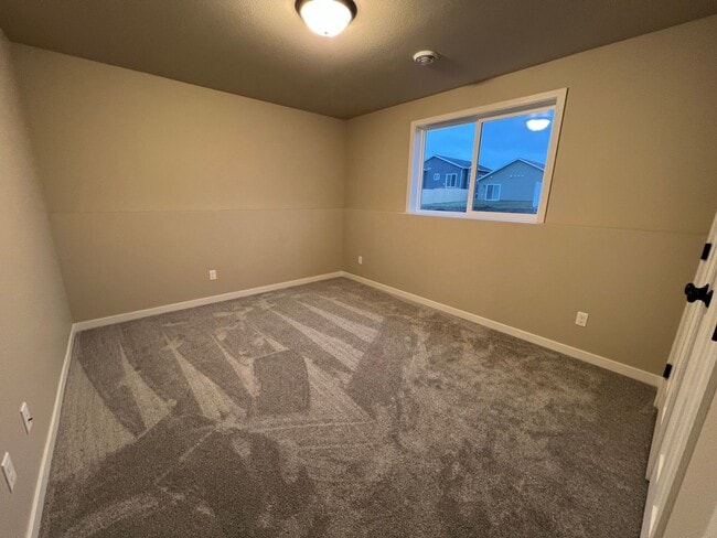 Building Photo - 3603 33rd St S