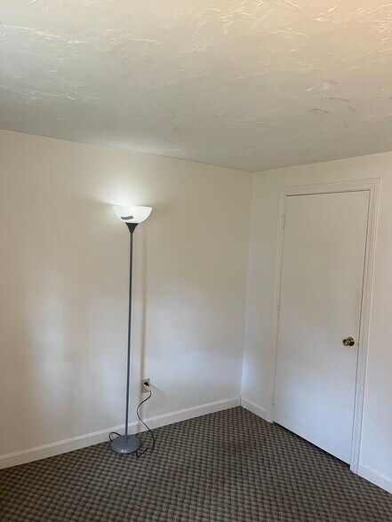 Building Photo - 9 Tideview Path