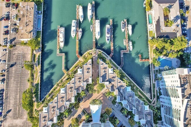 Building Photo - 7900 Harbor Island Dr