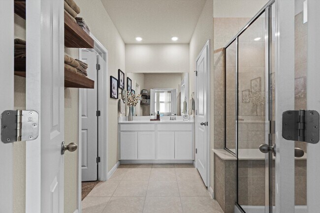 Building Photo - 109 Mountain Valley St