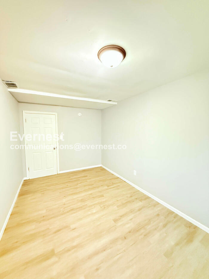 Building Photo - 18455 Wormer Ave