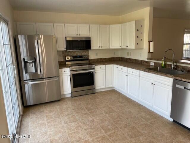 Building Photo - 1112 Crestfield Way