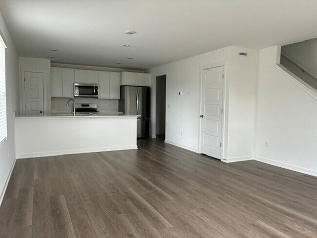 Building Photo - Brand New 3 Bedroom - 2.5 Bath Condo in Union Grove
