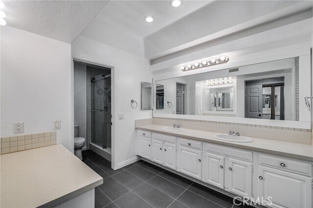 Building Photo - 34300 Lantern Bay Dr