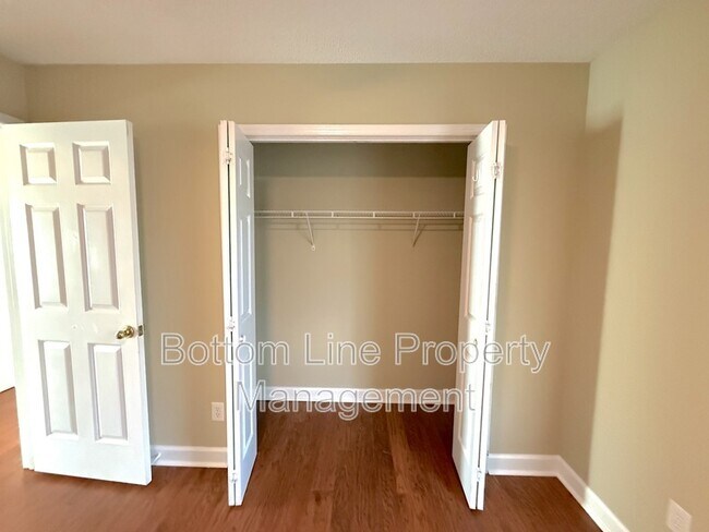 Building Photo - 6401 Currywood Pl