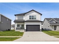 Building Photo - 5476 Lori Ln W