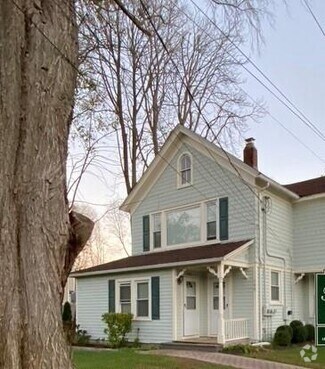 Building Photo - 100 N Country Rd