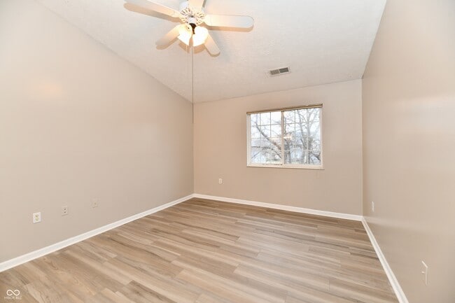 Building Photo - 209 Faulkner Ct