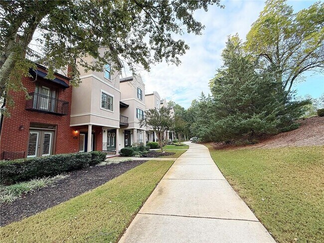 Building Photo - 3641 Ridge Towne Dr
