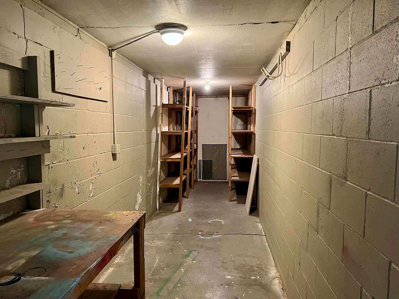 Building Photo - 2535 Saint Thomas Dr