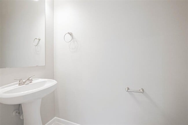 Building Photo - 4510 Dorado Dr