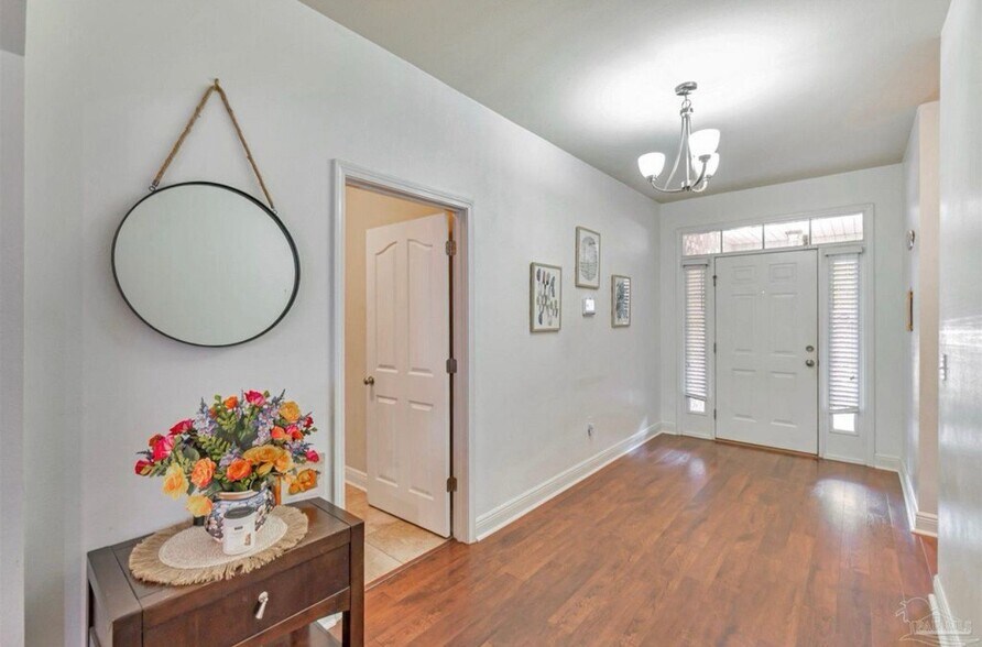 Building Photo - 5811 Rustic Ridge Cir
