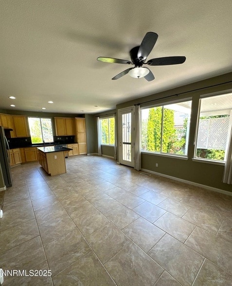 Building Photo - 4910 Deer Pass Dr