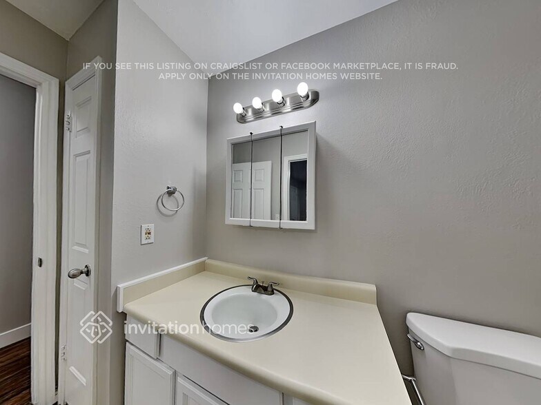 Building Photo - 4990 S 4990 W
