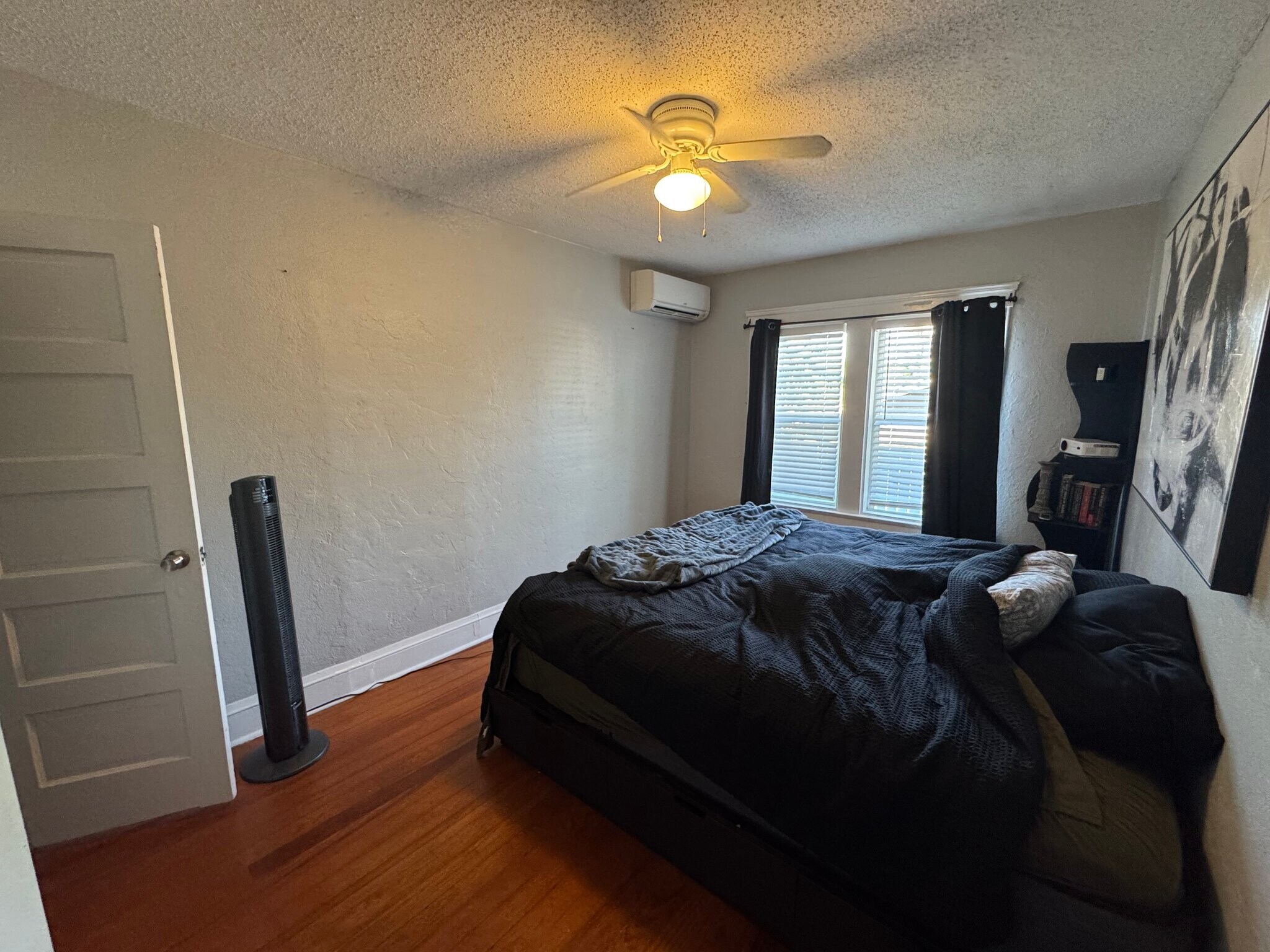 Building Photo - 328 Manhattan Ave