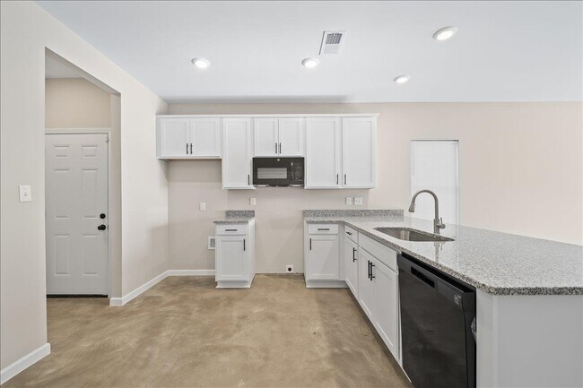 Building Photo - 3310 Tutwiler Ave