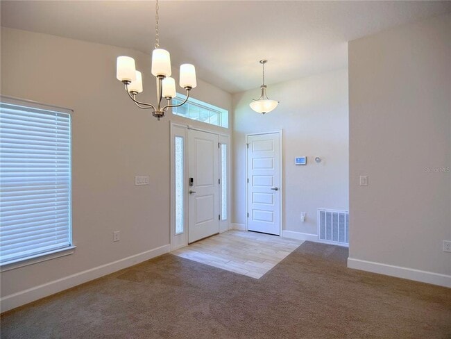 Building Photo - 4549 SE 25th Loop