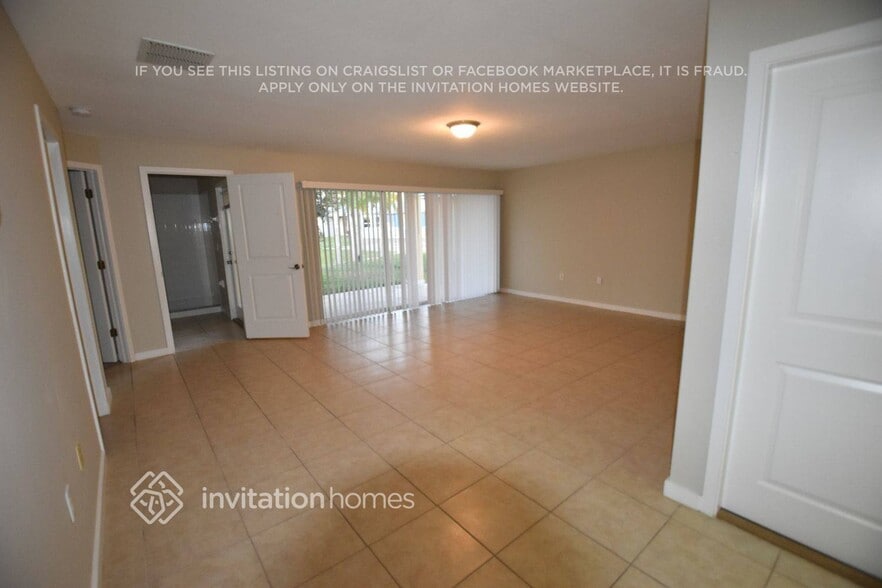 Building Photo - 573 Bimini Bay Blvd