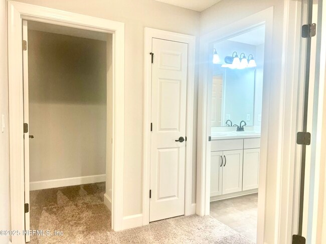 Building Photo - 242 Orchard Ln